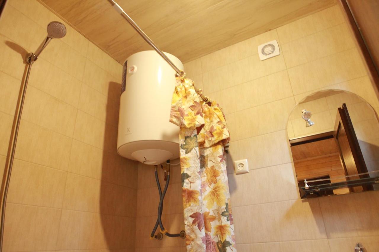 Cottage Woodside Mestia Luaran gambar