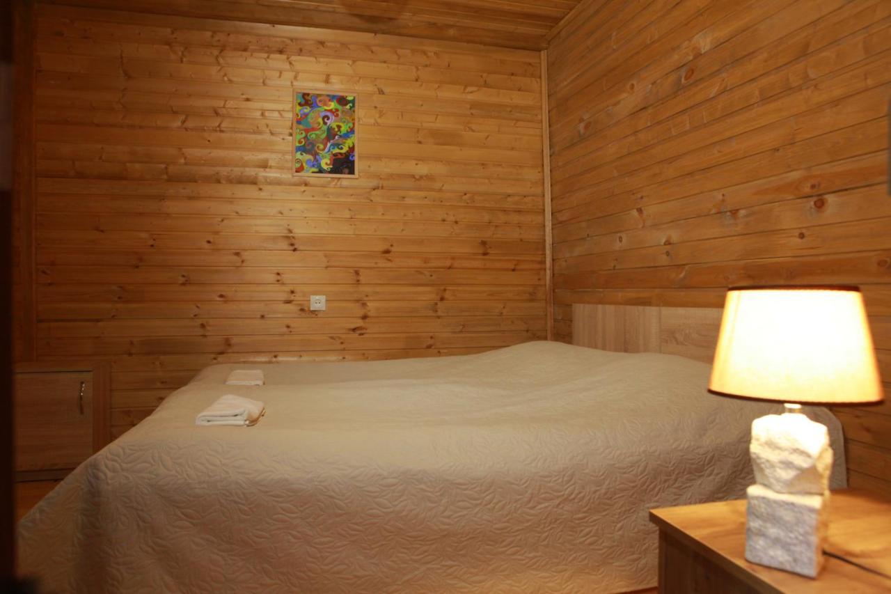 Cottage Woodside Mestia Luaran gambar